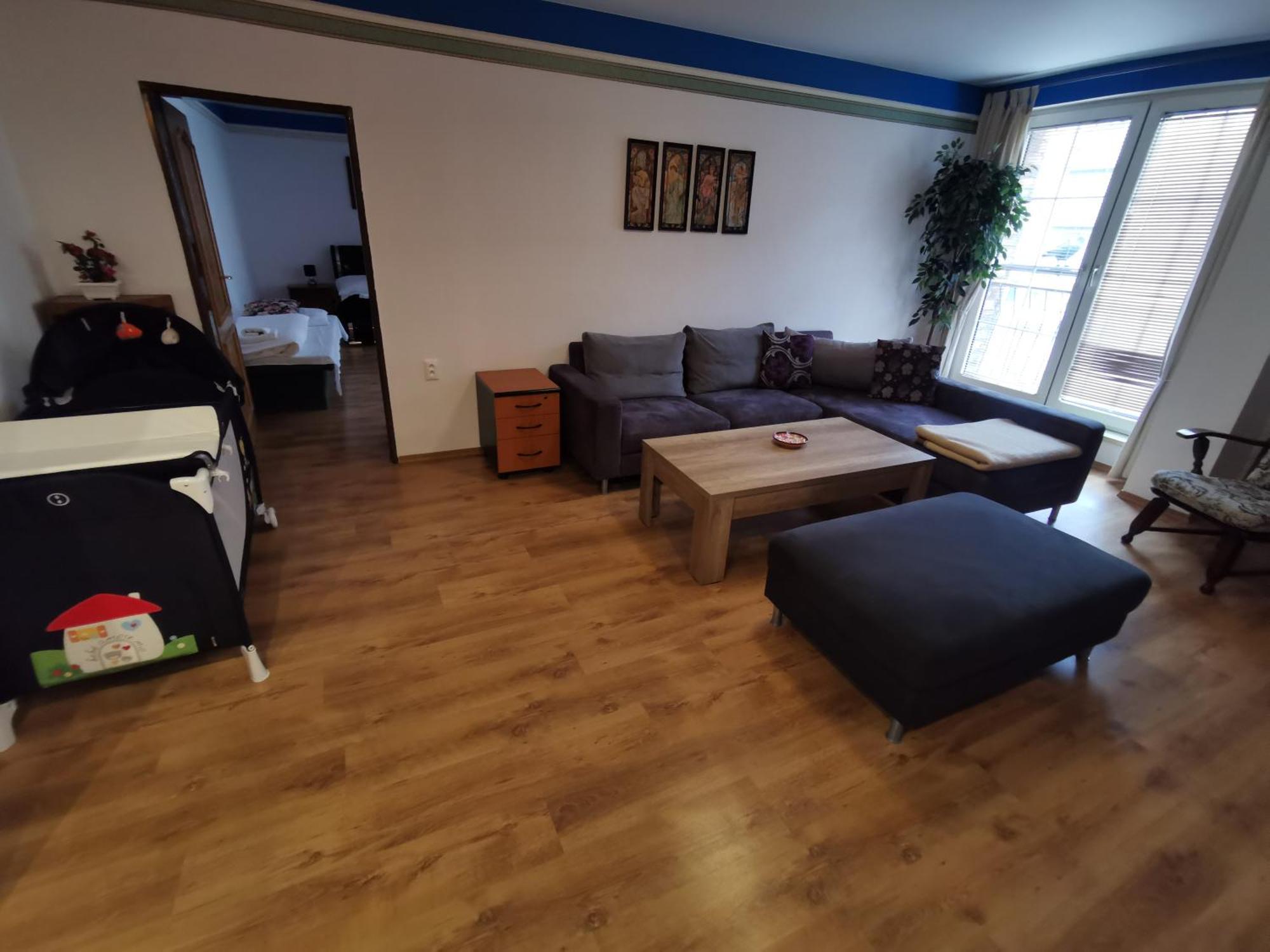 Hotel Diana Nové Mesto nad Váhom Ruang foto