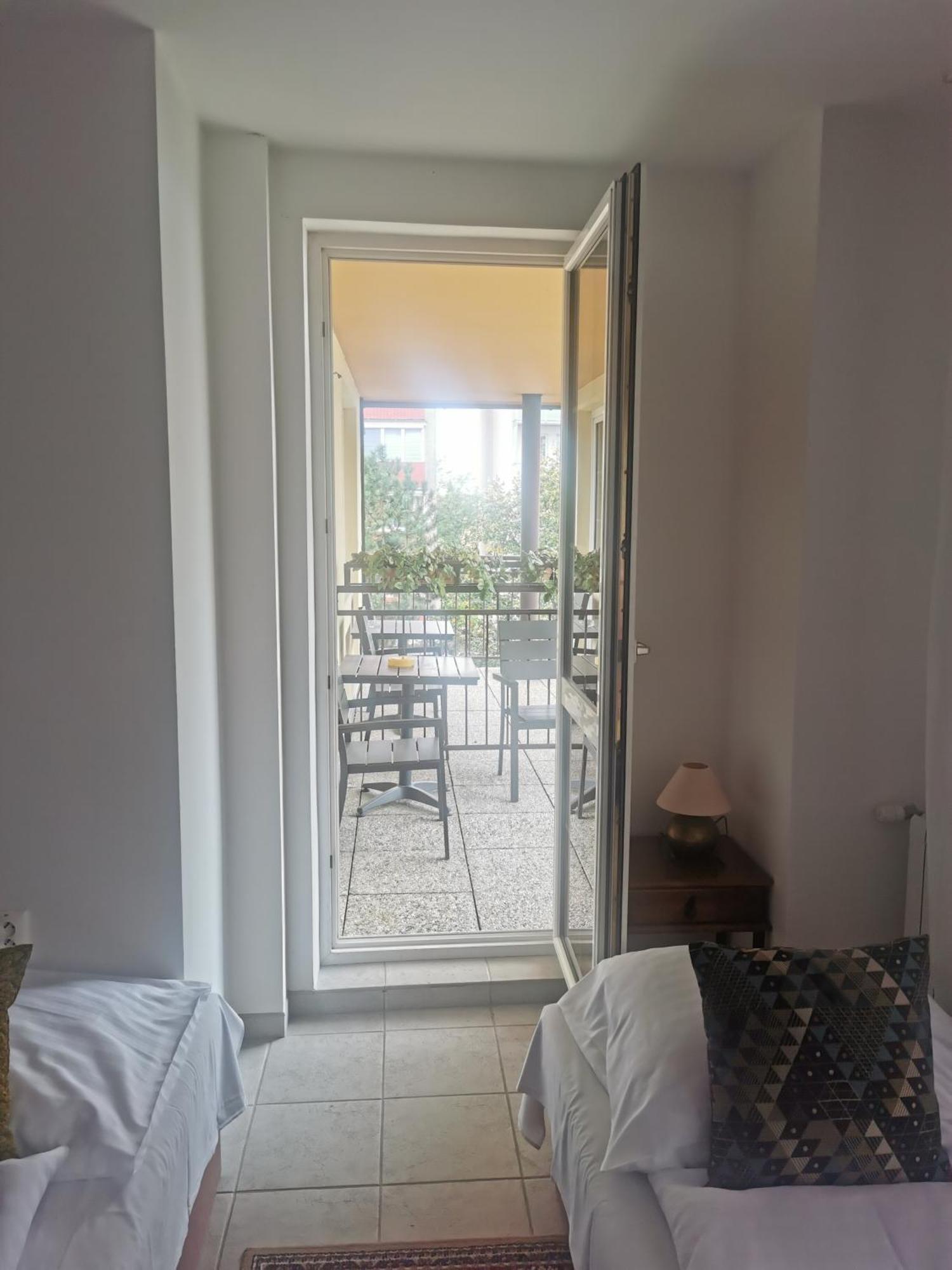 Hotel Diana Nové Mesto nad Váhom Bagian luar foto